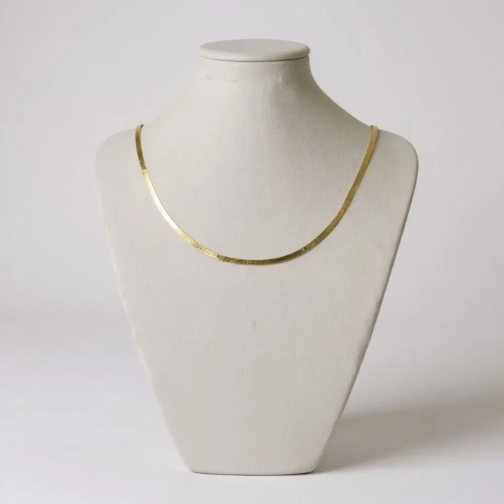 Elegant Italian Gold Herringbone 20” Chain Necklace – Timeless & Refined